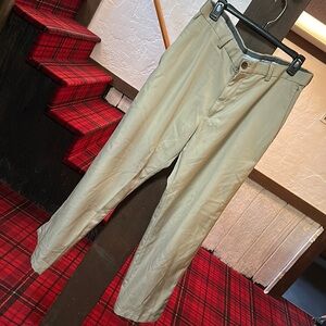 Haggar Men’s Dress Pants Classic Fit